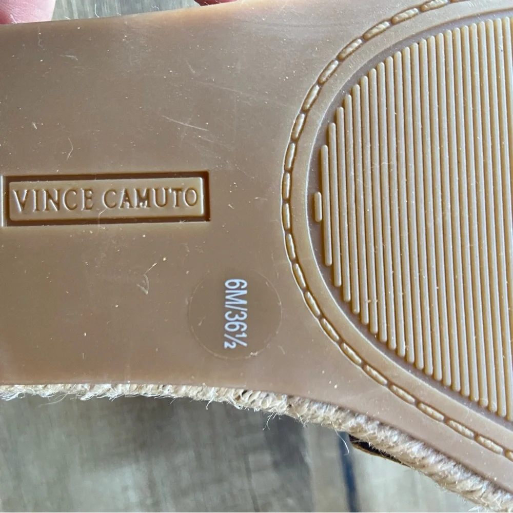 Vince Camuto Jinannie animal print suede animal print espadrille mules